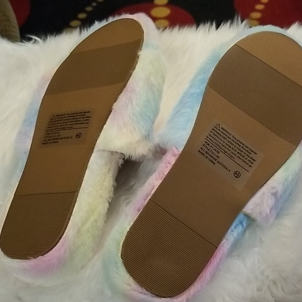 👣Forever ⚡Faux Fur Slide MultiColors slippers footwear comfee  u r worth it 🍭 - Picture 11 of 11